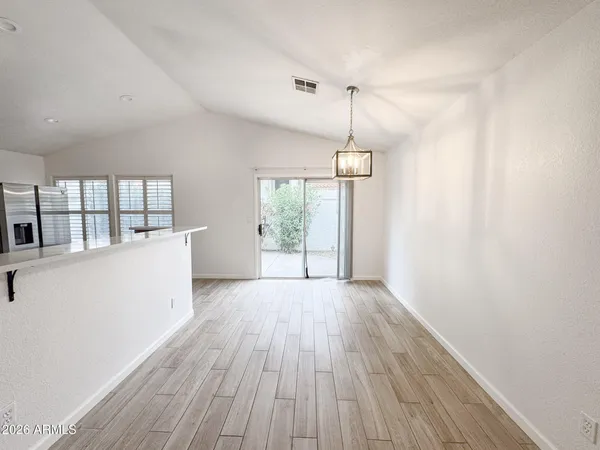 $2,495 | 12030 North 40th Way, Phoenix, AZ 85028