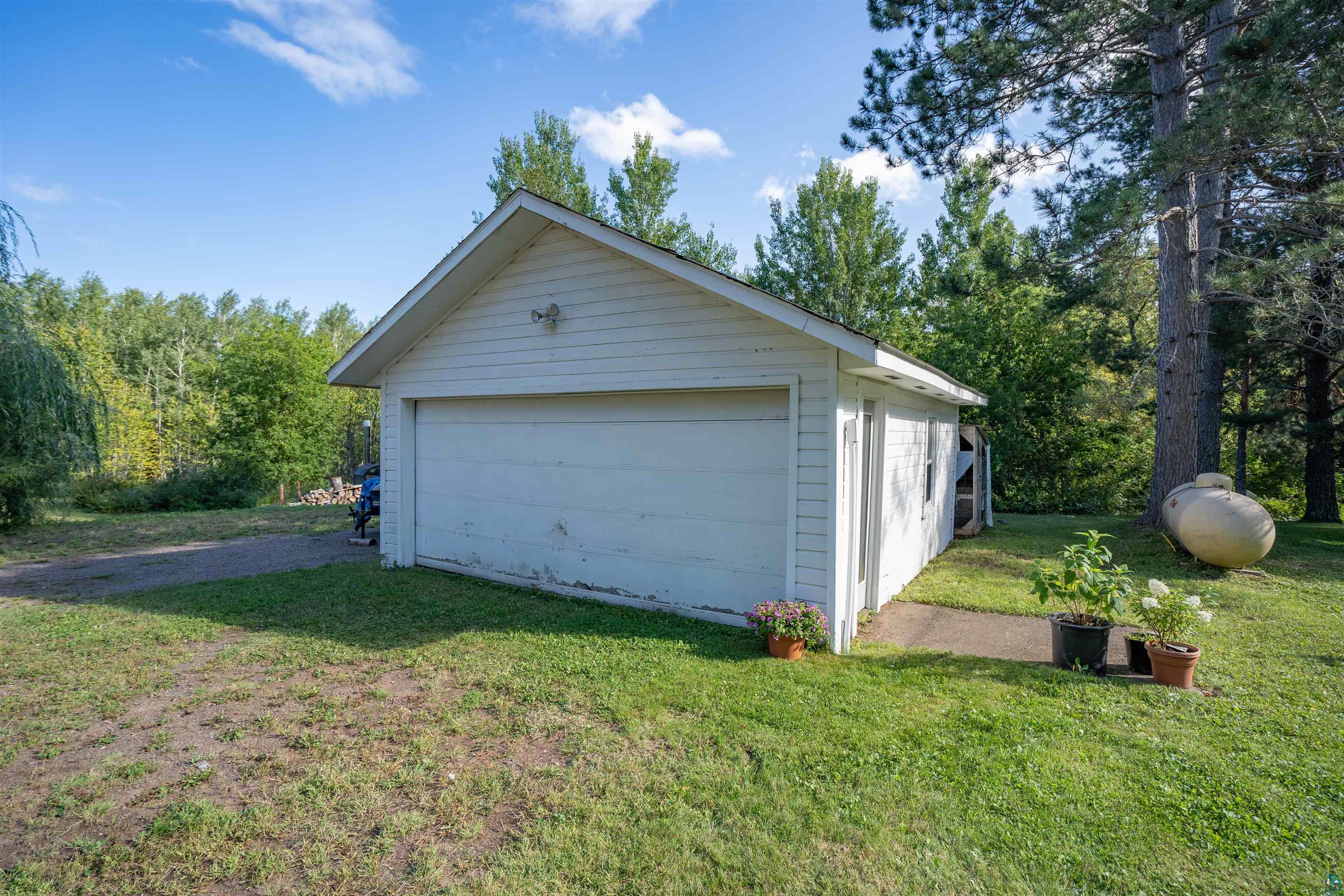 4738 Emerson Road Duluth, MN 55803 - Photo 21 of 27