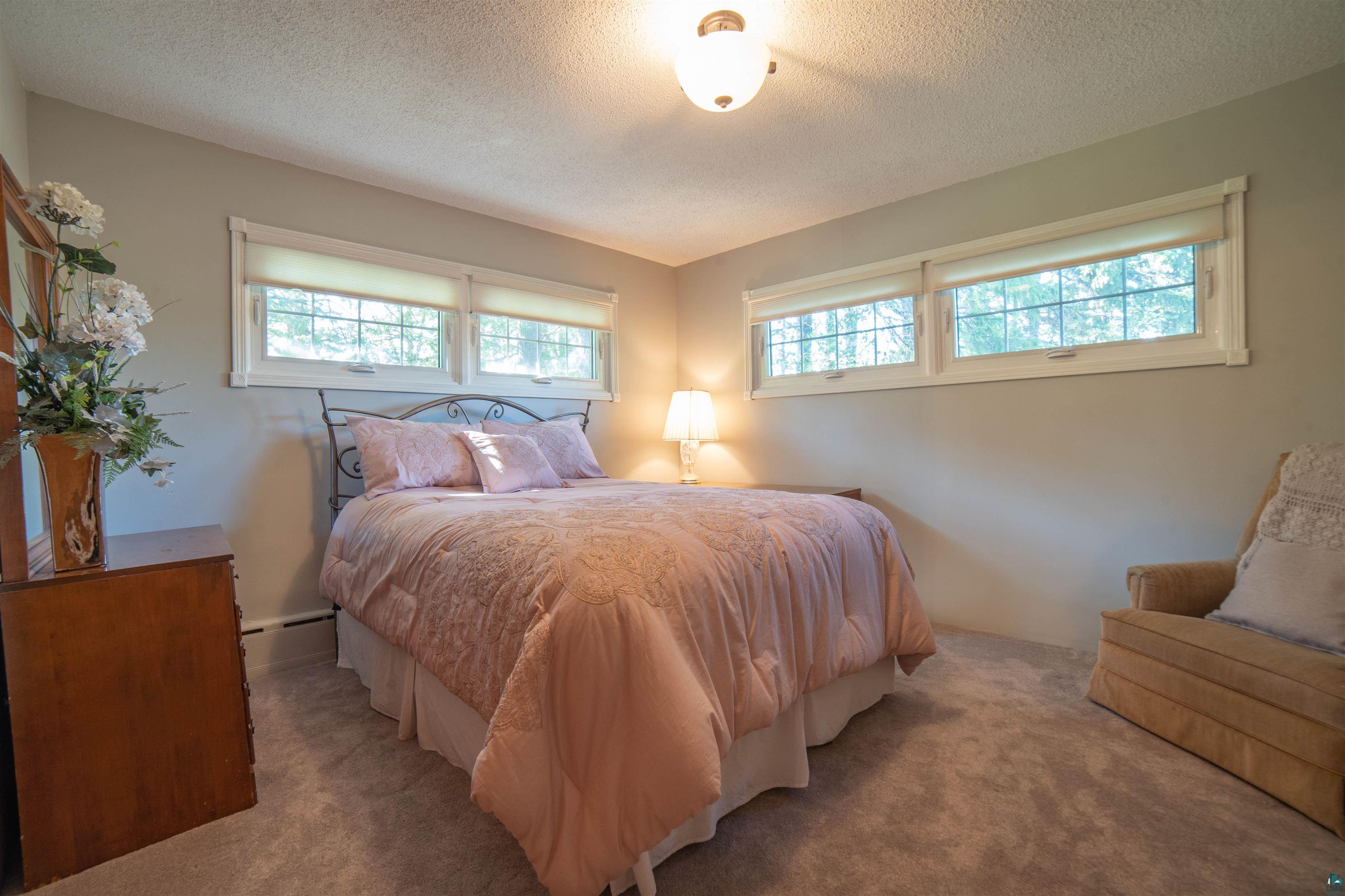 4738 Emerson Road Duluth, MN 55803 - Photo 9 of 27