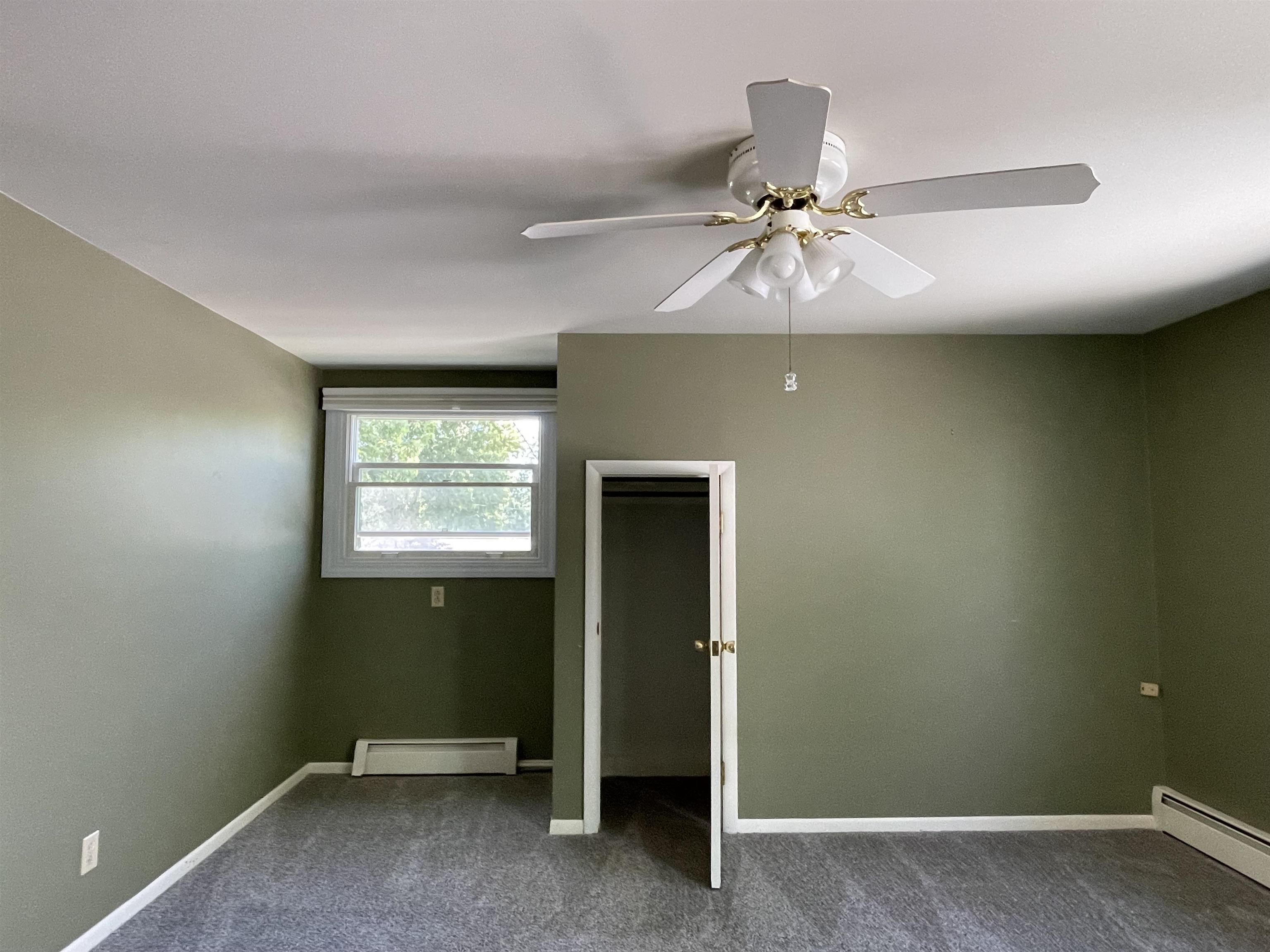 218 John R Boulevard Clare, MI 48617 - Photo 33 of 64 1901361-32.JPG