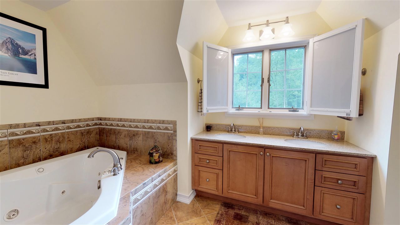 4 Catella Road Essex, VT 05452 - Photo 17 of 28 Gallery Image 17