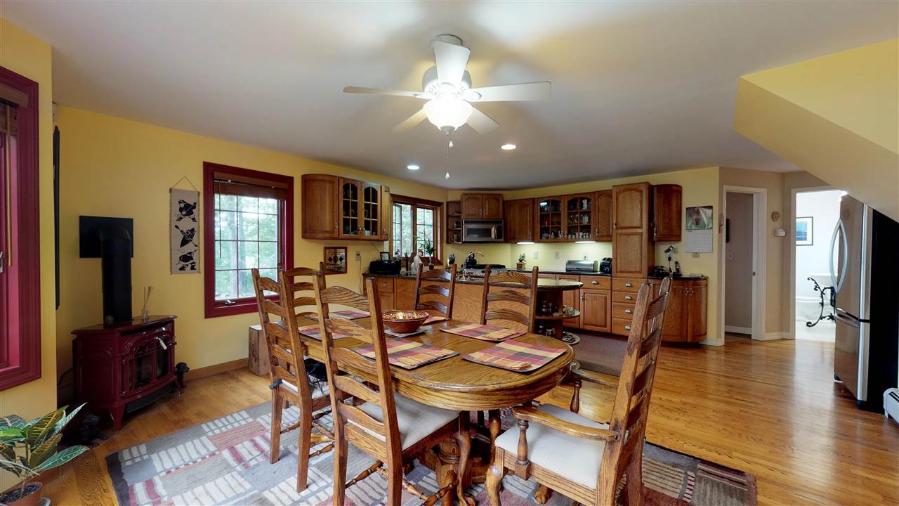 4 Catella Road Essex, VT 05452 - Photo 8 of 28 Gallery Image 8