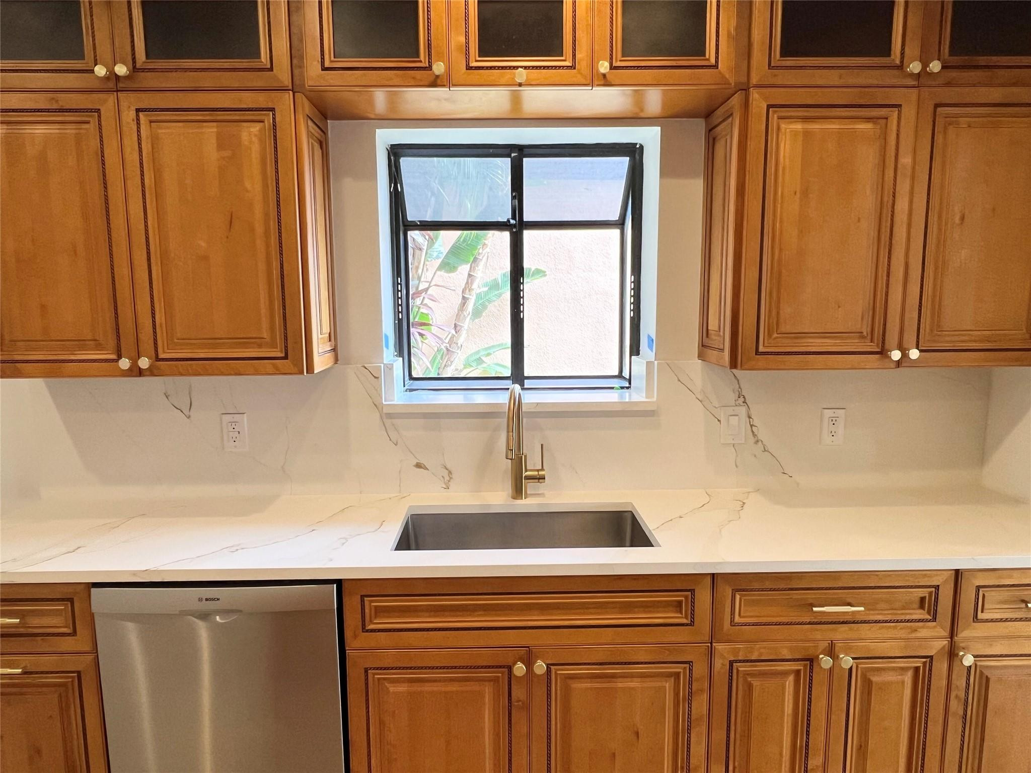 6471 Via Rosa Boca Raton, FL 33433 - Photo 12 of 34 Photo 12