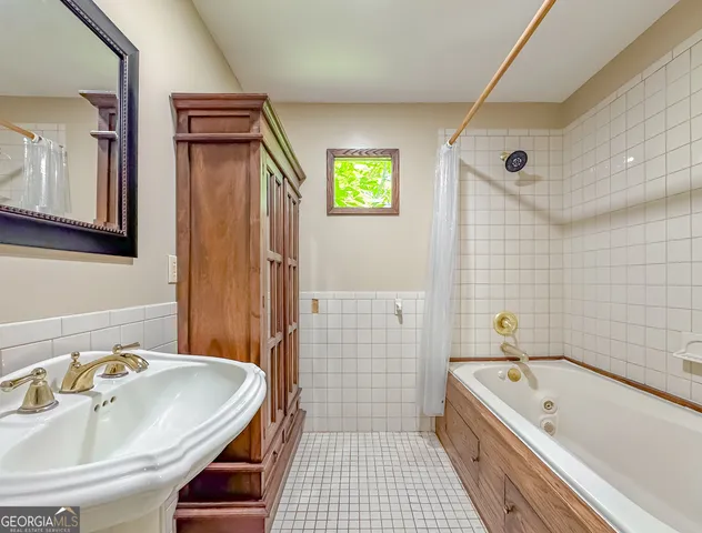 $269,000 | 909 4th Street Northwest, Cairo, GA 39828