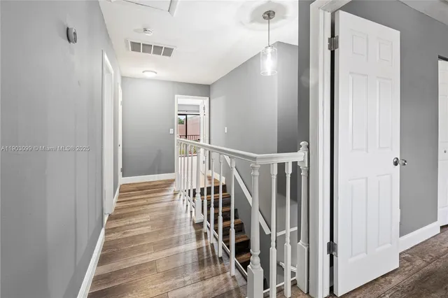 $377,500 | 33 Madrid Lane, Unit 49, Davie, FL 33324