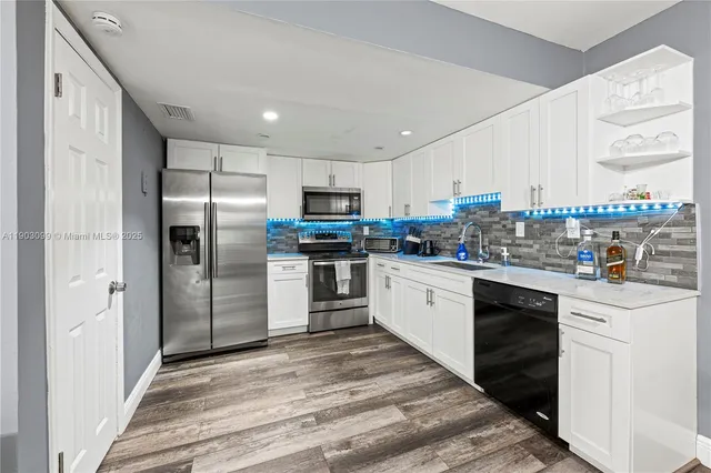 $377,500 | 33 Madrid Lane, Unit 49, Davie, FL 33324