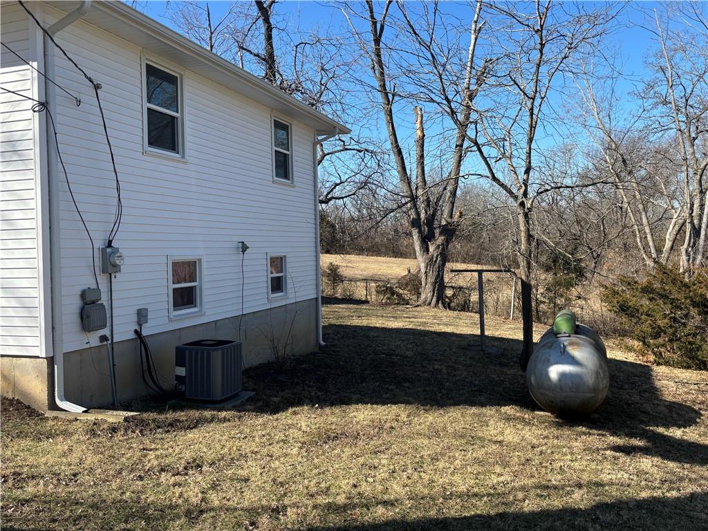 11924 Merritt Road Grandview, MO 64030 - Photo 3 of 27