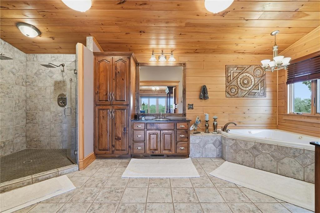 11008 Aldridge Road Excelsior Springs, MO 64024 - Photo 28 of 56