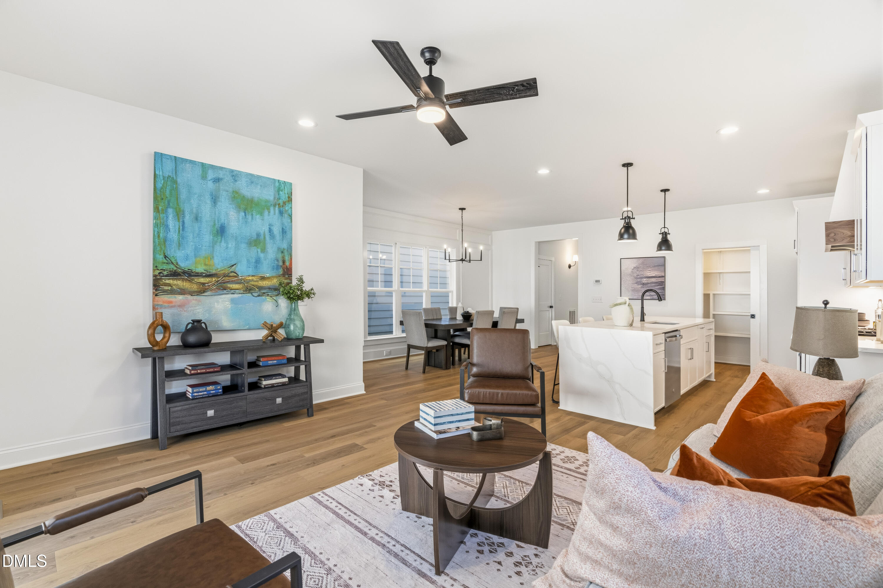 726 Powell Drive Raleigh, NC 27606 - Photo 16 of 53 10_dsc04501