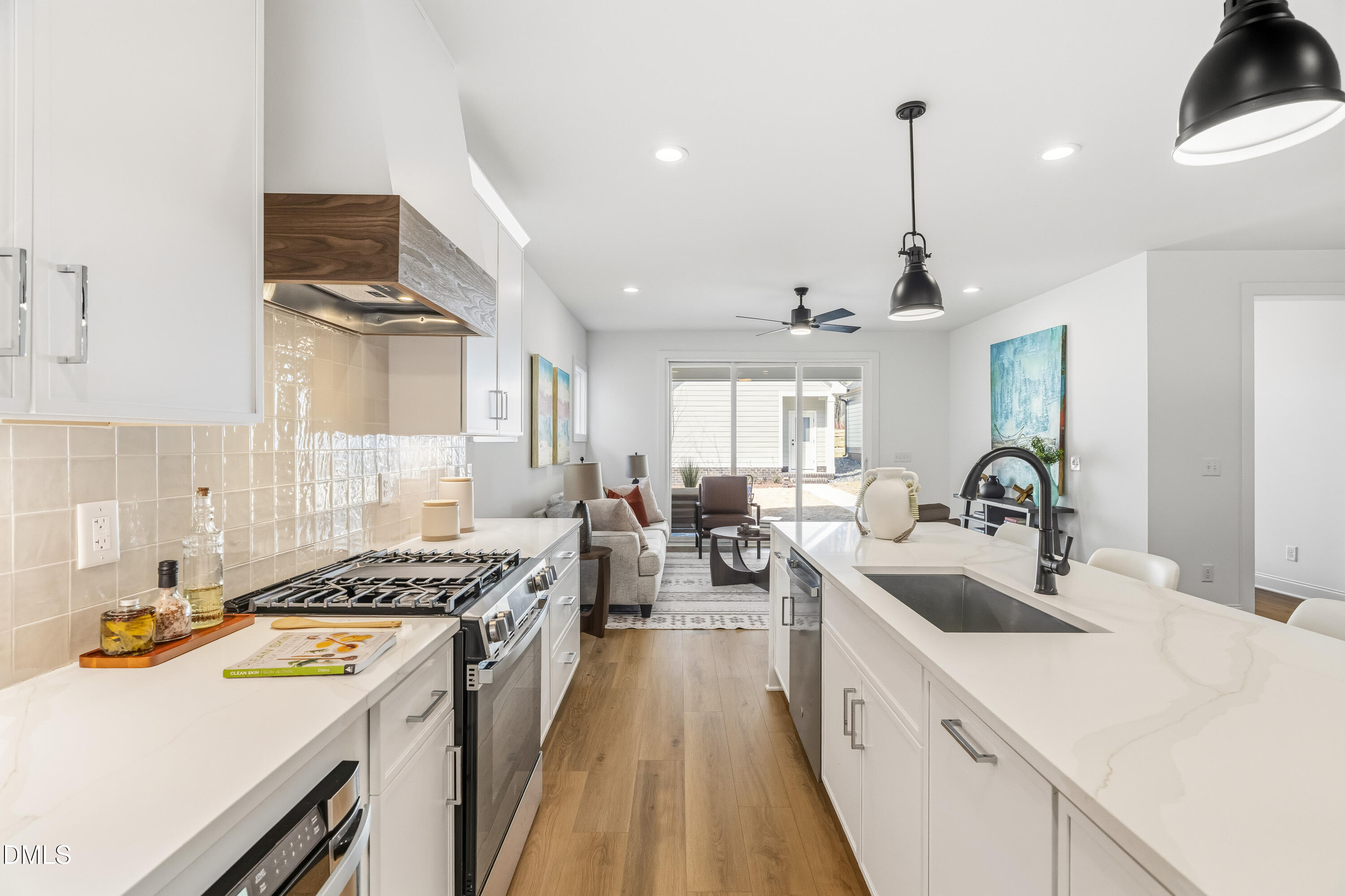 726 Powell Drive Raleigh, NC 27606 - Photo 24 of 53 19_dsc04522