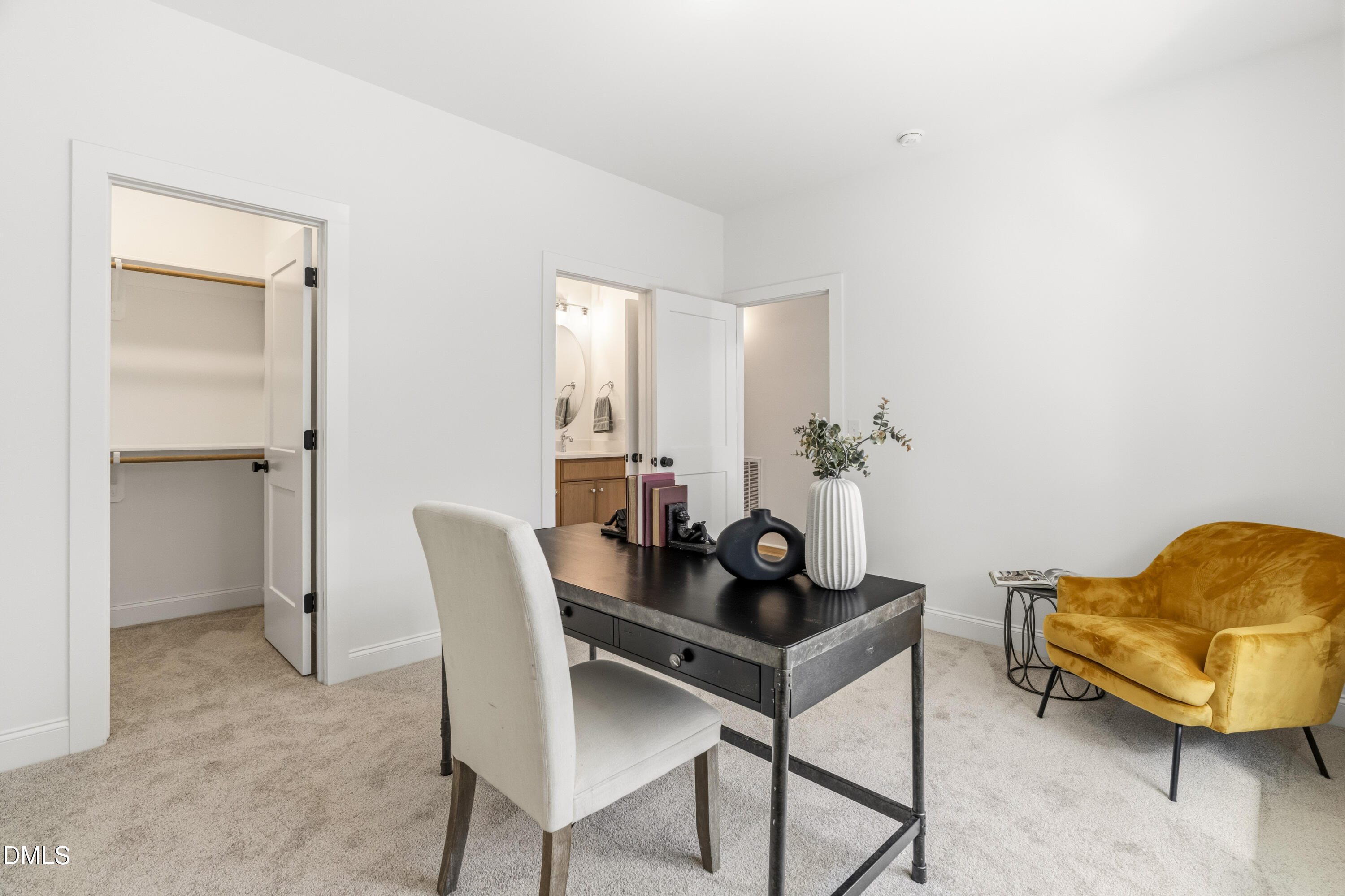 726 Powell Drive Raleigh, NC 27606 - Photo 33 of 53 29_dsc04567