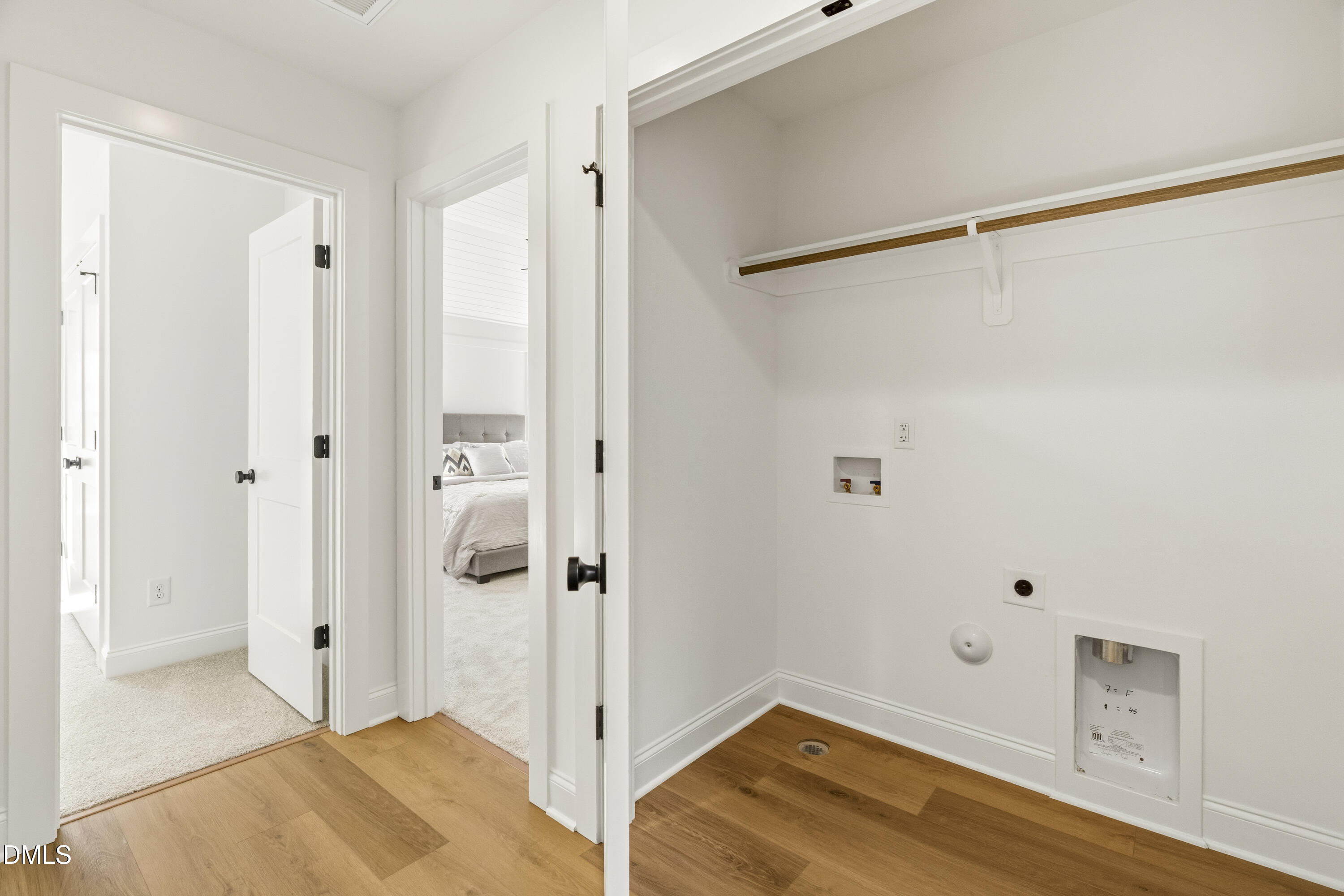 726 Powell Drive Raleigh, NC 27606 - Photo 34 of 53 30_dsc04570