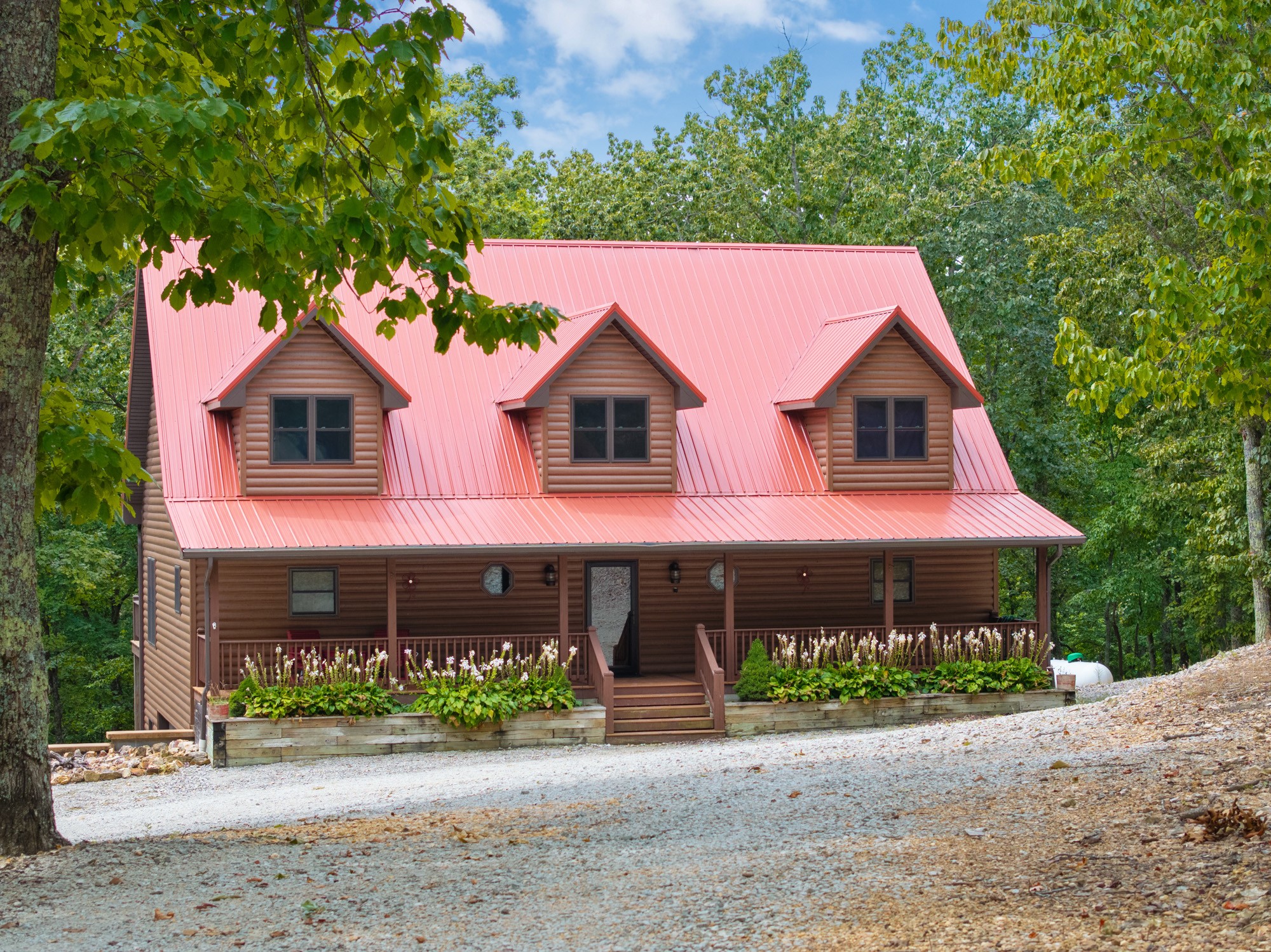 576 Ridgeway Drive Sugar Tree, TN 38380 - Photo 2 of 79 front view of a house with a yard