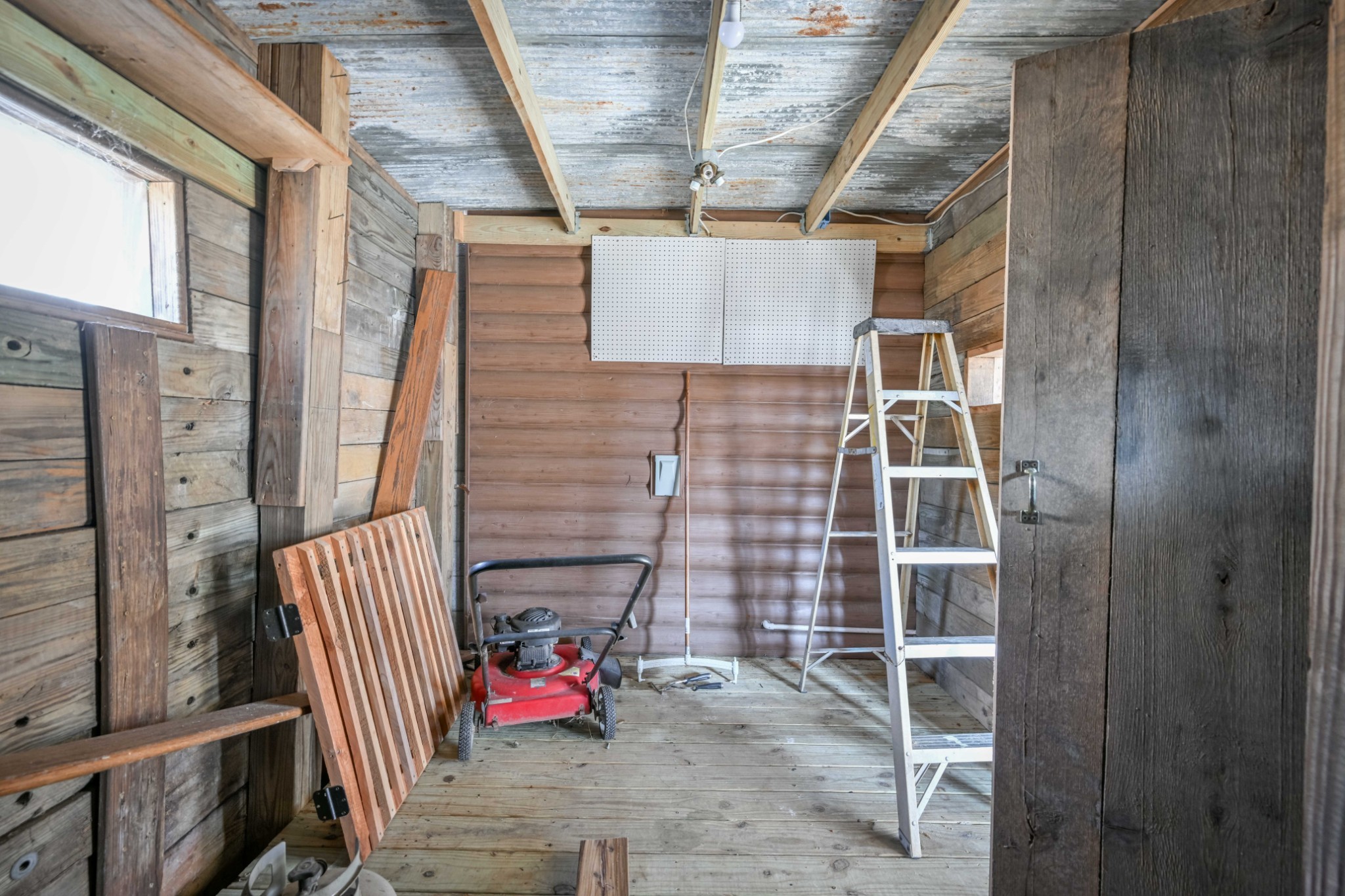 576 Ridgeway Drive Sugar Tree, TN 38380 - Photo 45 of 79 a view of outdoor space with porch