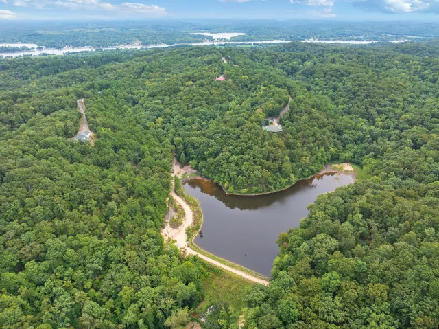 $499,000 | 576 Ridgeway Drive, Sugar Tree, TN 38380