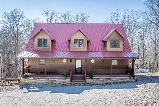 $499,000 | 576 Ridgeway Drive, Sugar Tree, TN 38380