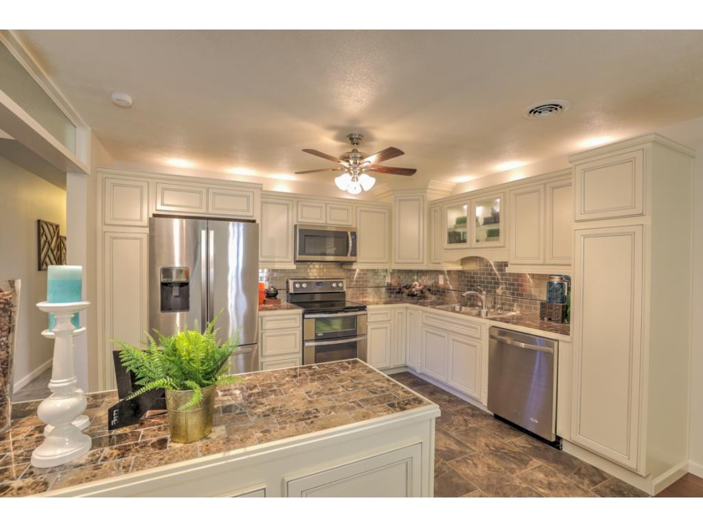 183 Manis Road Rogersville, TN 37857 - Photo 13 of 34 Photo 14