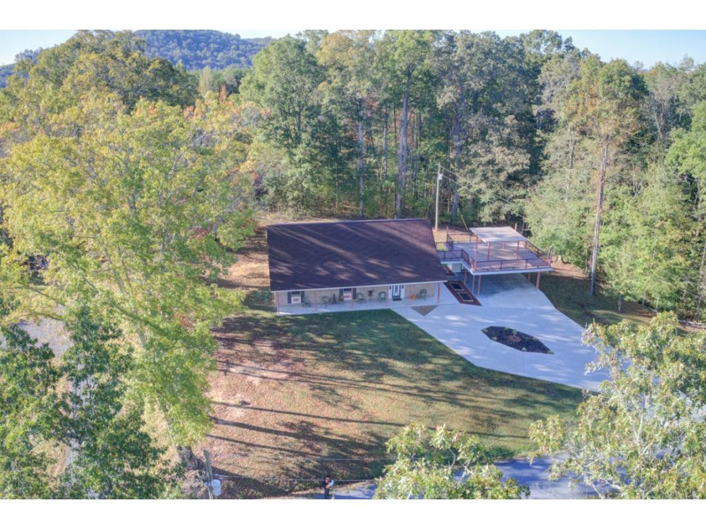 183 Manis Road Rogersville, TN 37857 - Photo 4 of 34 Photo 4