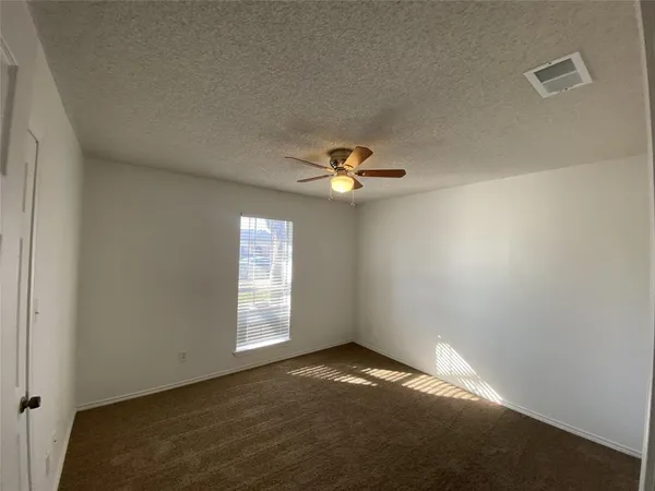 $2,100 | 614 South Arizona Drive, Celina, TX 75009