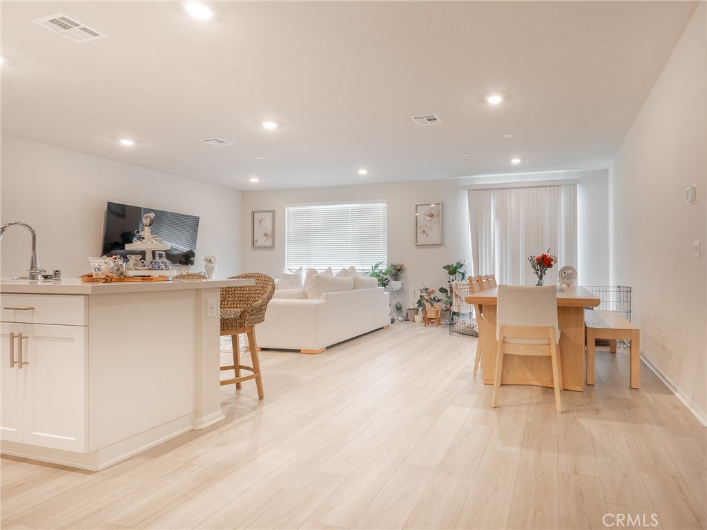 32910 Linecroft Court Menifee, CA 92584 - Photo 10 of 16