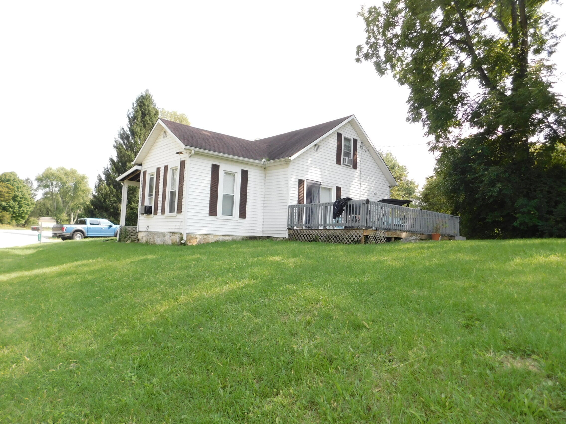 8518 State Rte 41 Troy, OH 45373 - Photo 4 of 42