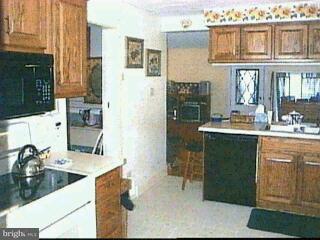 336 Filbert Street Hanover, PA 17331 - Photo 2 of 6 Gallery Image 2