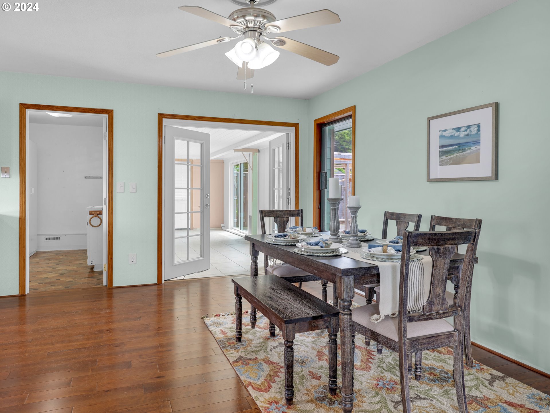 2133 Cedar Street Seaside, OR 97138 - Photo 14 of 32 Dining Room