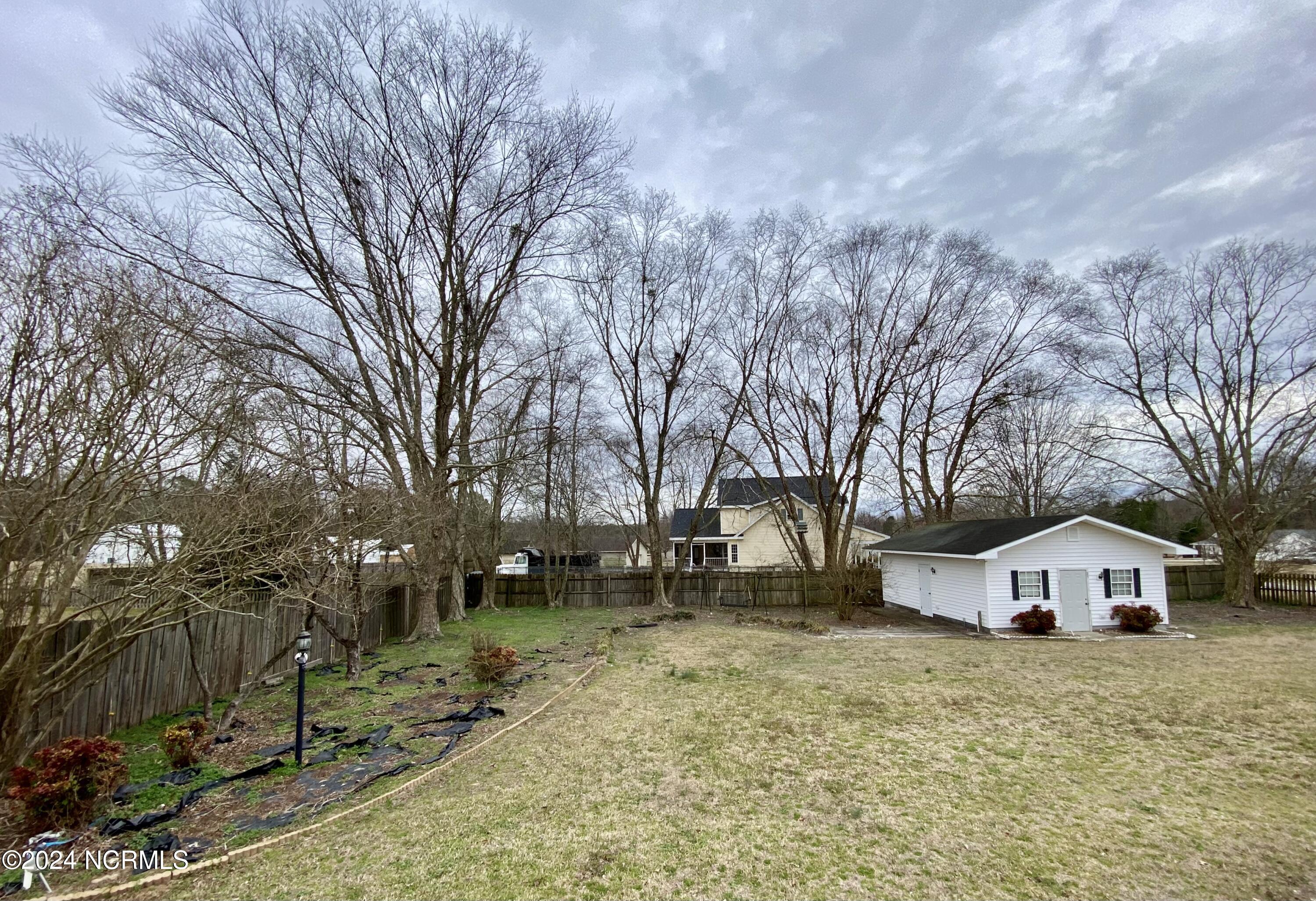 539 Club Knolls Road Dudley, NC 28333 - Photo 40 of 44 IMG_0728