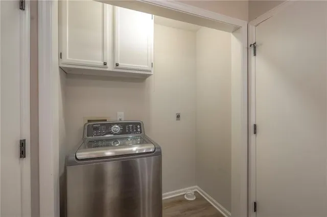 $319,950 | 11822 Oakmont Street, Overland Park, KS 66210