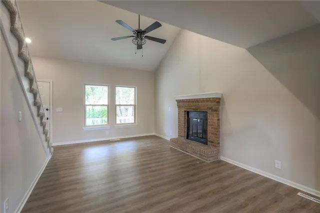 $319,950 | 11822 Oakmont Street, Overland Park, KS 66210