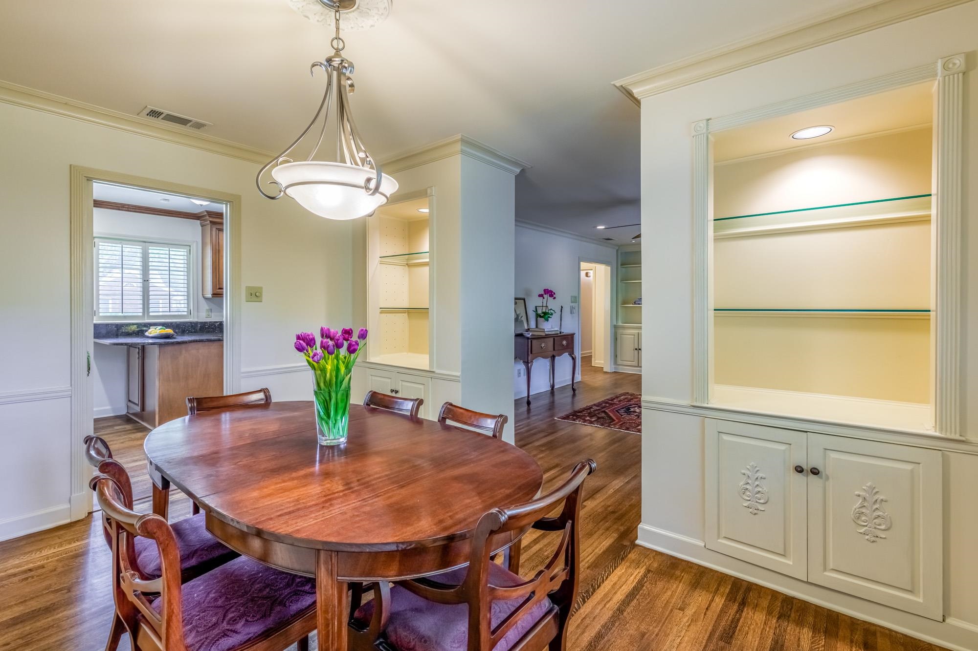 4174 Minden Road Memphis, TN 38117 - Photo 12 of 24 a dining room with furniture and window