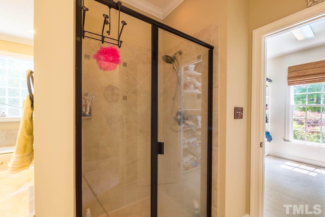 9512 Ray Road Raleigh, NC 27613 - Photo 12 of 25 a view of a bathroom