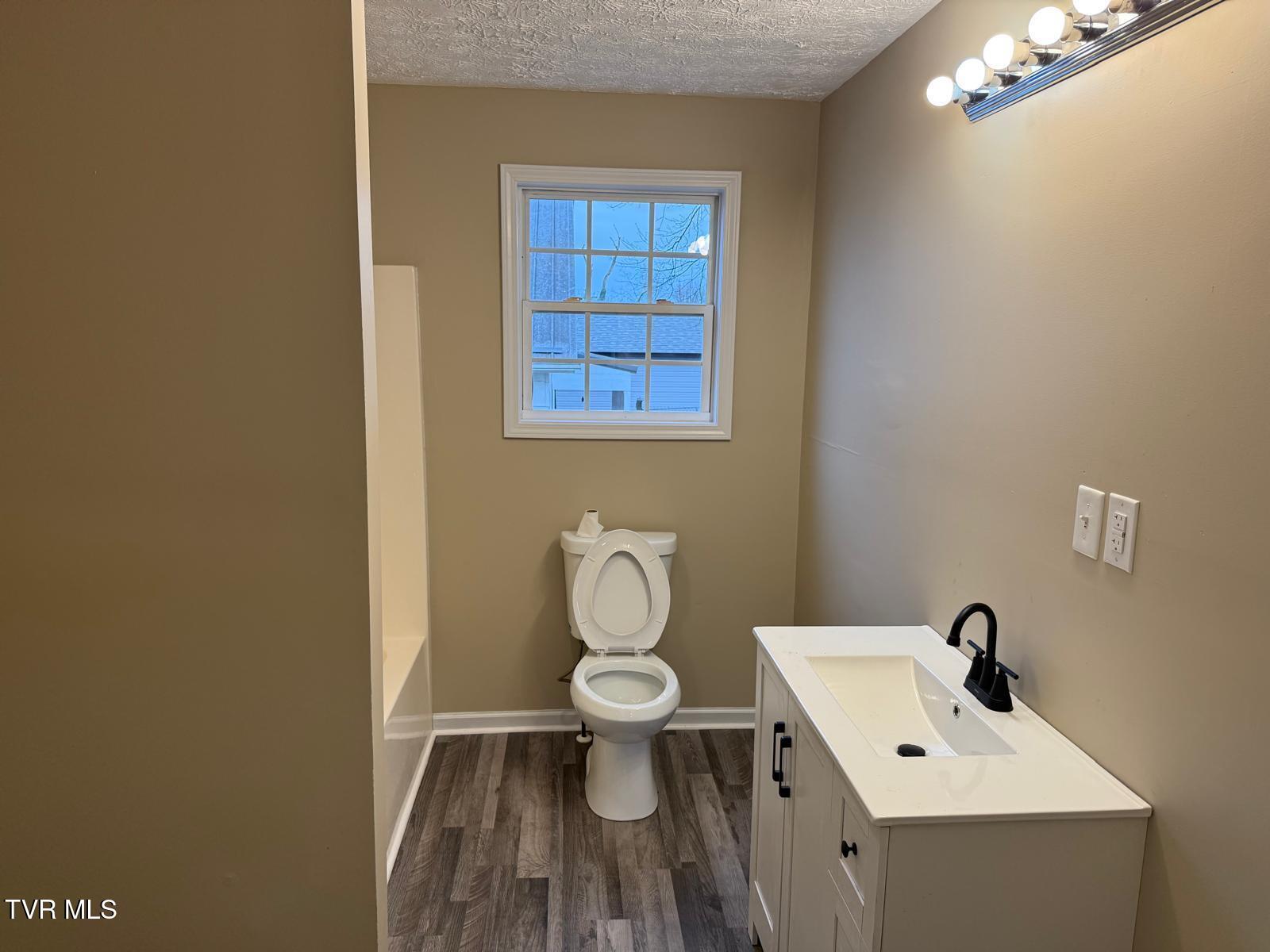 634 Riverside Avenue Kingsport, TN 37660 - Photo 12 of 25 17