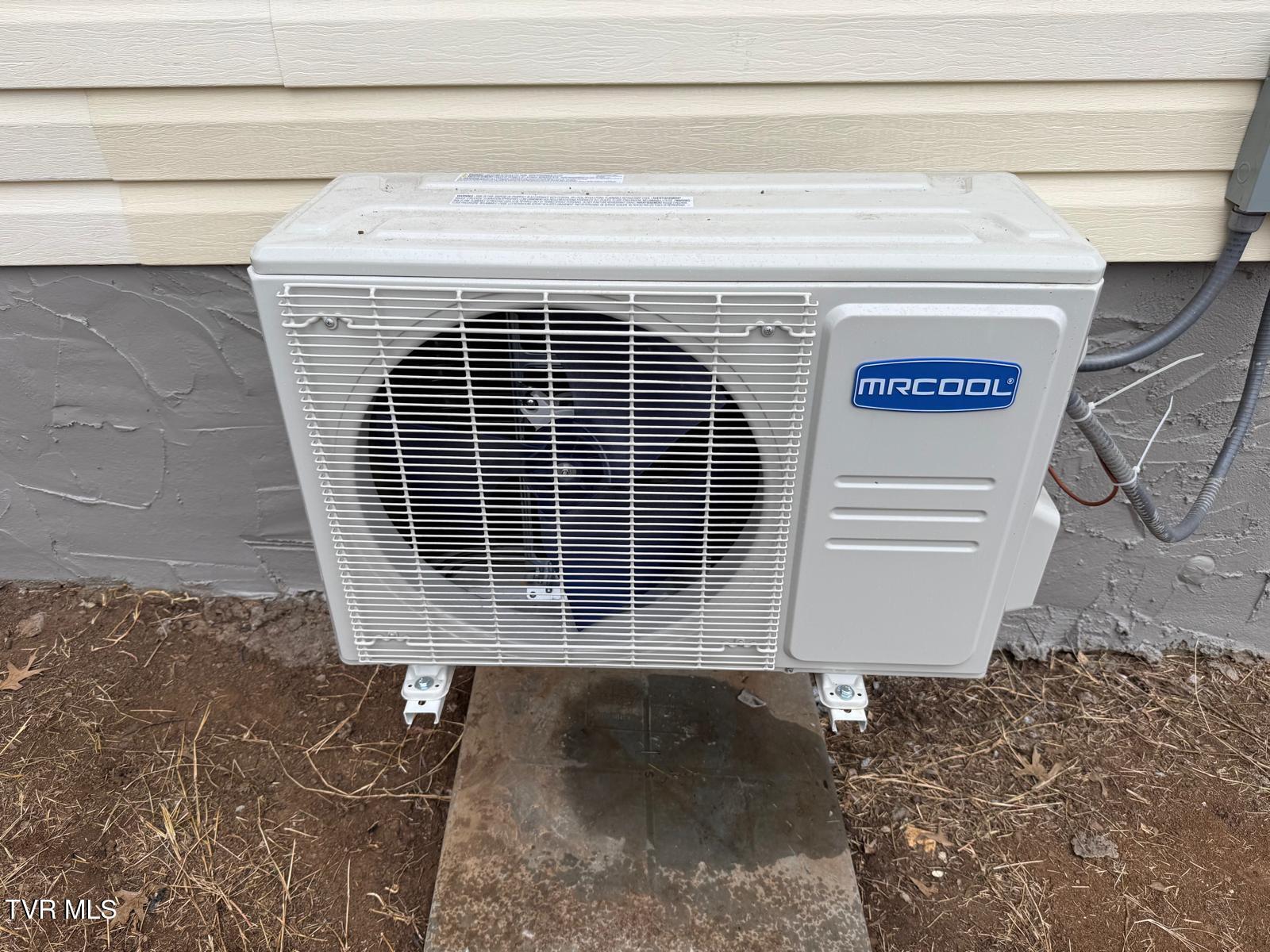 634 Riverside Avenue Kingsport, TN 37660 - Photo 4 of 25 3