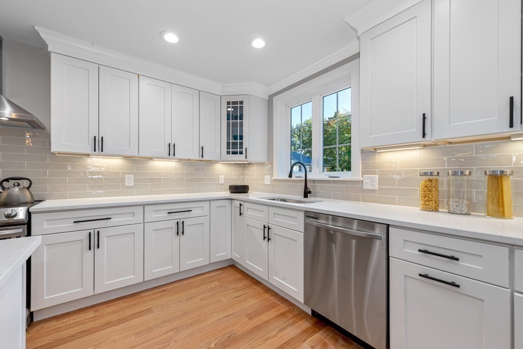 8 Johnson Road, Unit 8 Arlington, MA 02474 - Photo 18 of 41