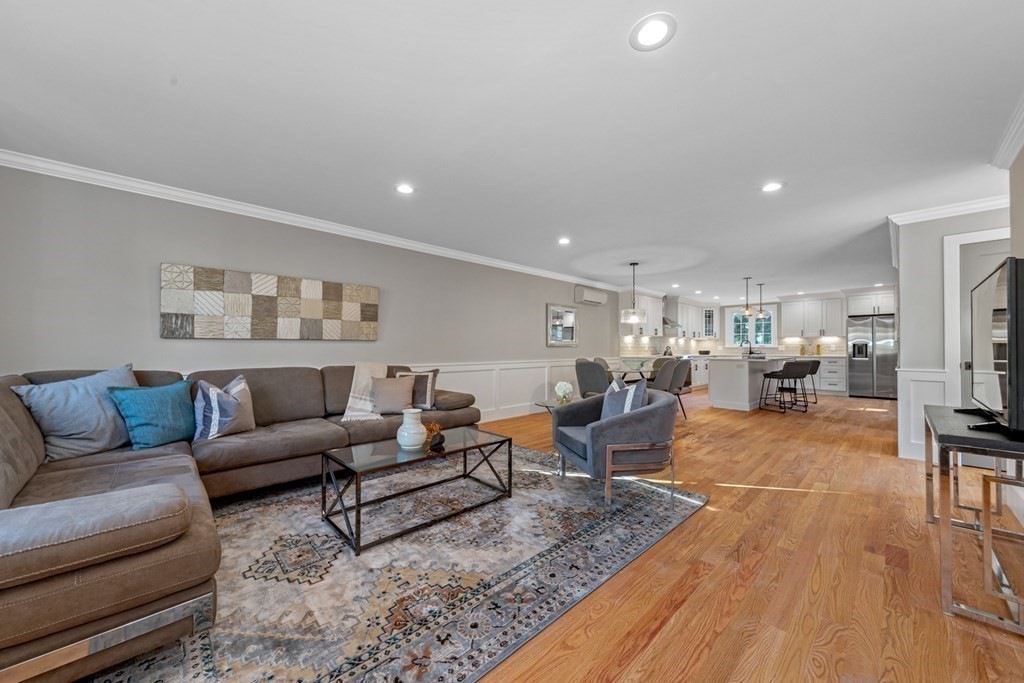 8 Johnson Road, Unit 8 Arlington, MA 02474 - Photo 4 of 41