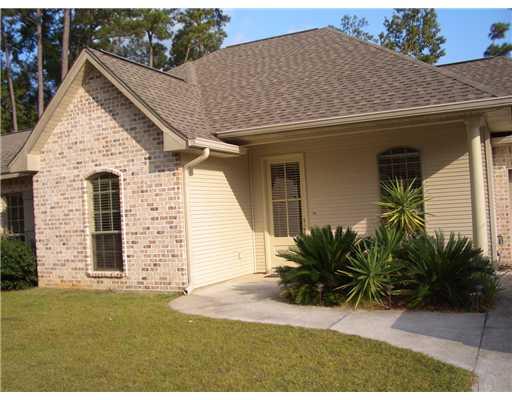 2423 Rue Pinckney Mandeville, LA 70448 - Photo 2 of 16 Gallery Image 2