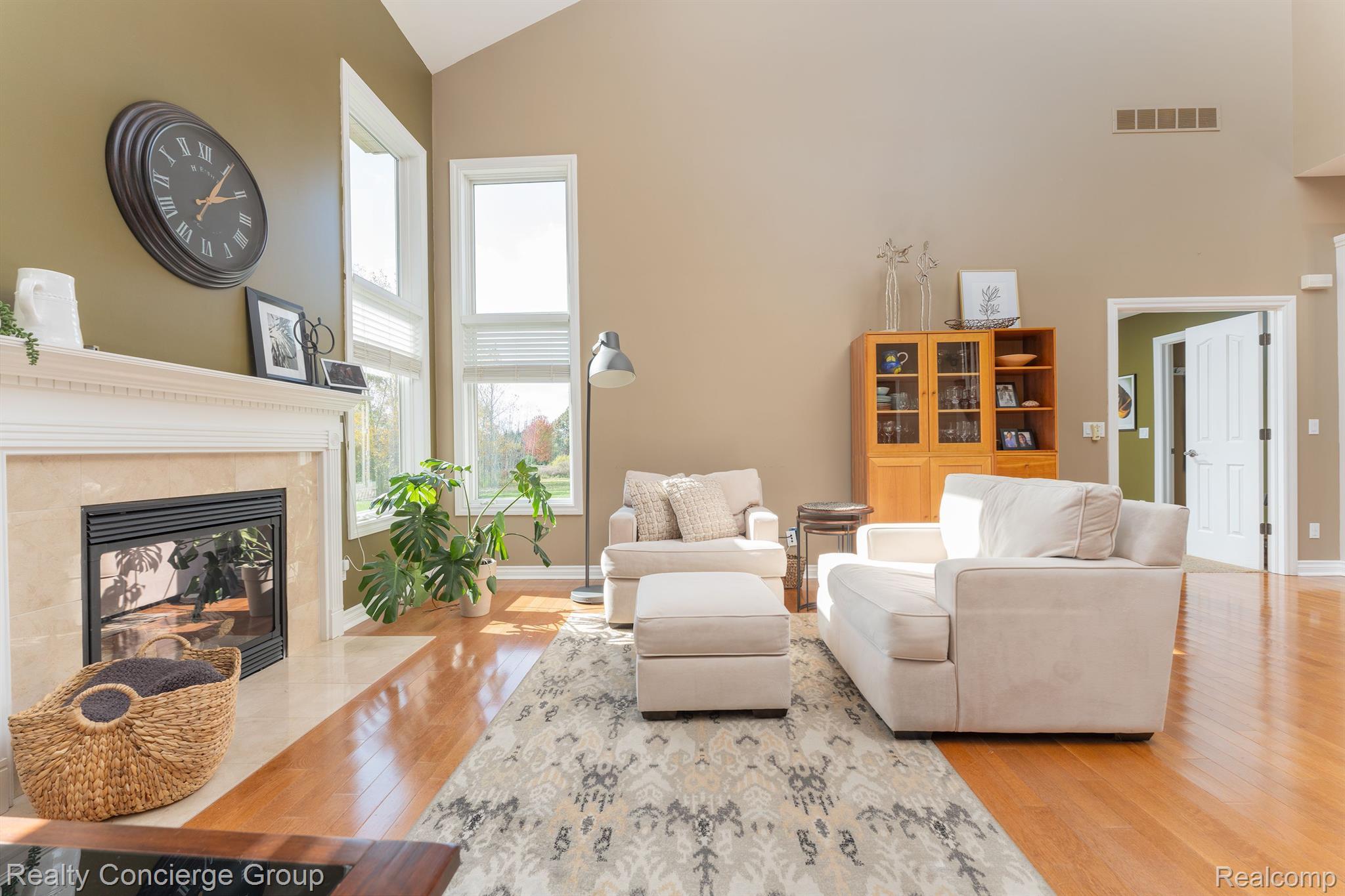 1172 Thorn Ridge Drive Howell, MI 48843 - Photo 11 of 71 Enjoy many cozy days/nights by the fireplace