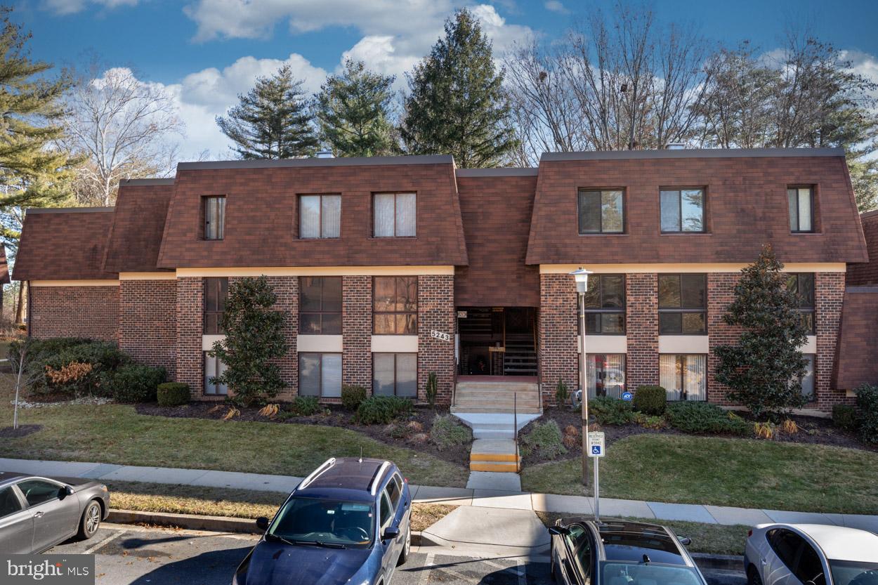 5243 West Running Brook Road, Unit 202 Columbia, MD 21044 - Photo 1 of 41