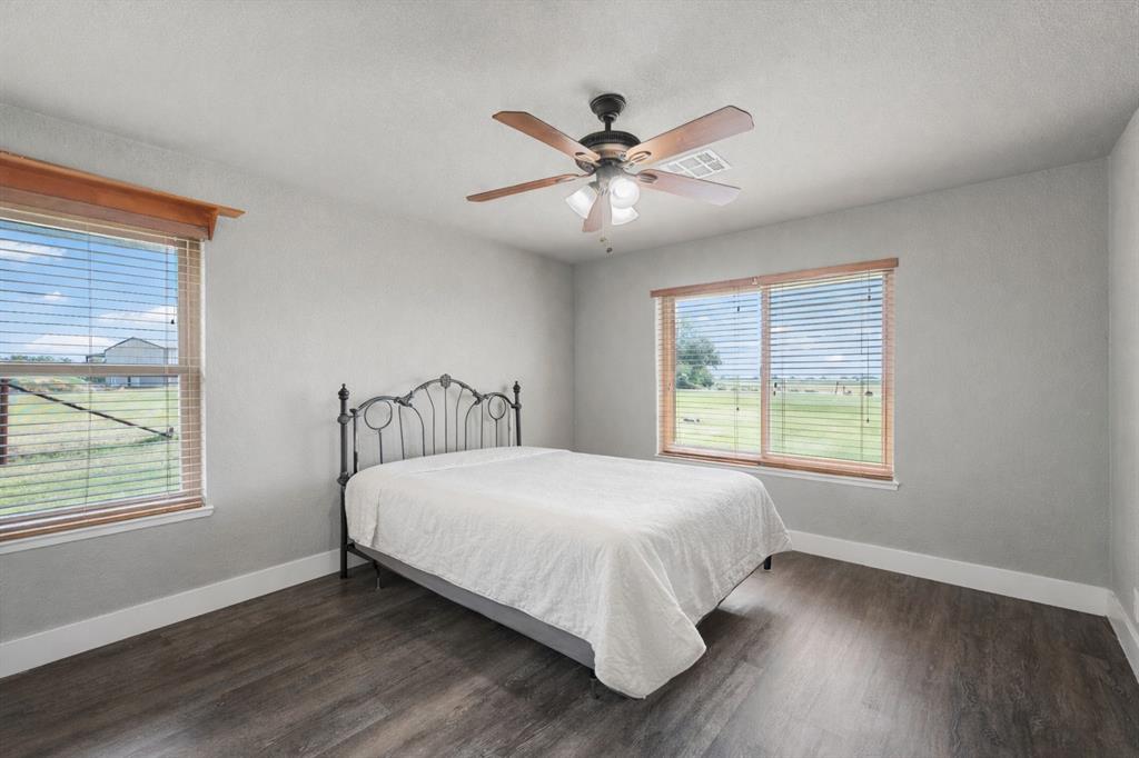 11541 Old Dallas Road West, TX 76691 - Photo 17 of 39