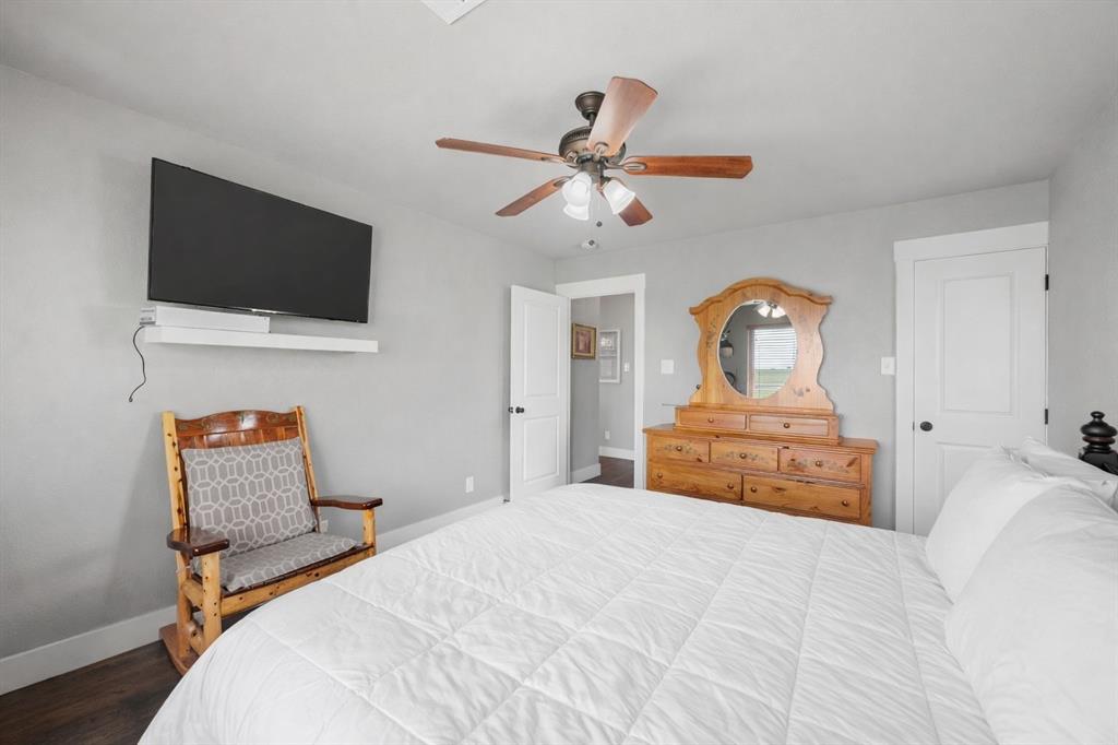 11541 Old Dallas Road West, TX 76691 - Photo 18 of 39