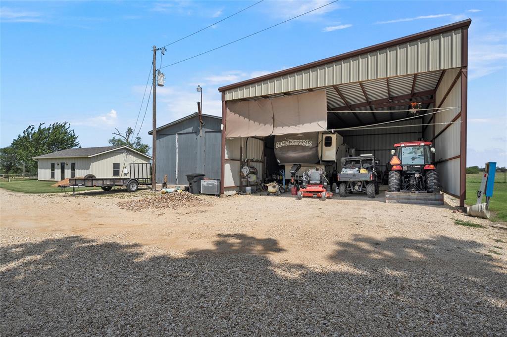 11541 Old Dallas Road West, TX 76691 - Photo 31 of 39