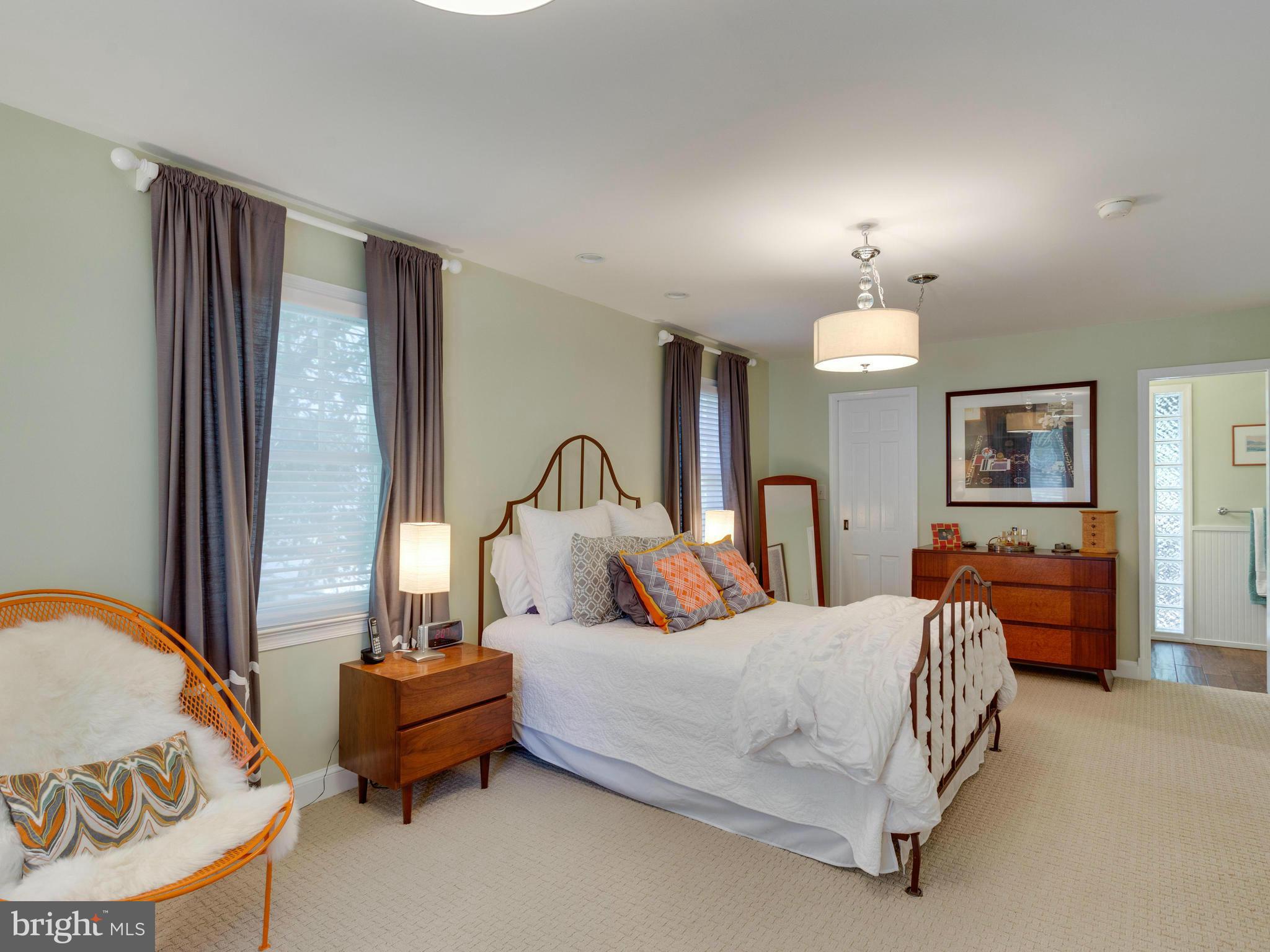 5605 Parkston Road Bethesda, MD 20816 - Photo 12 of 28 Bedroom (Master)