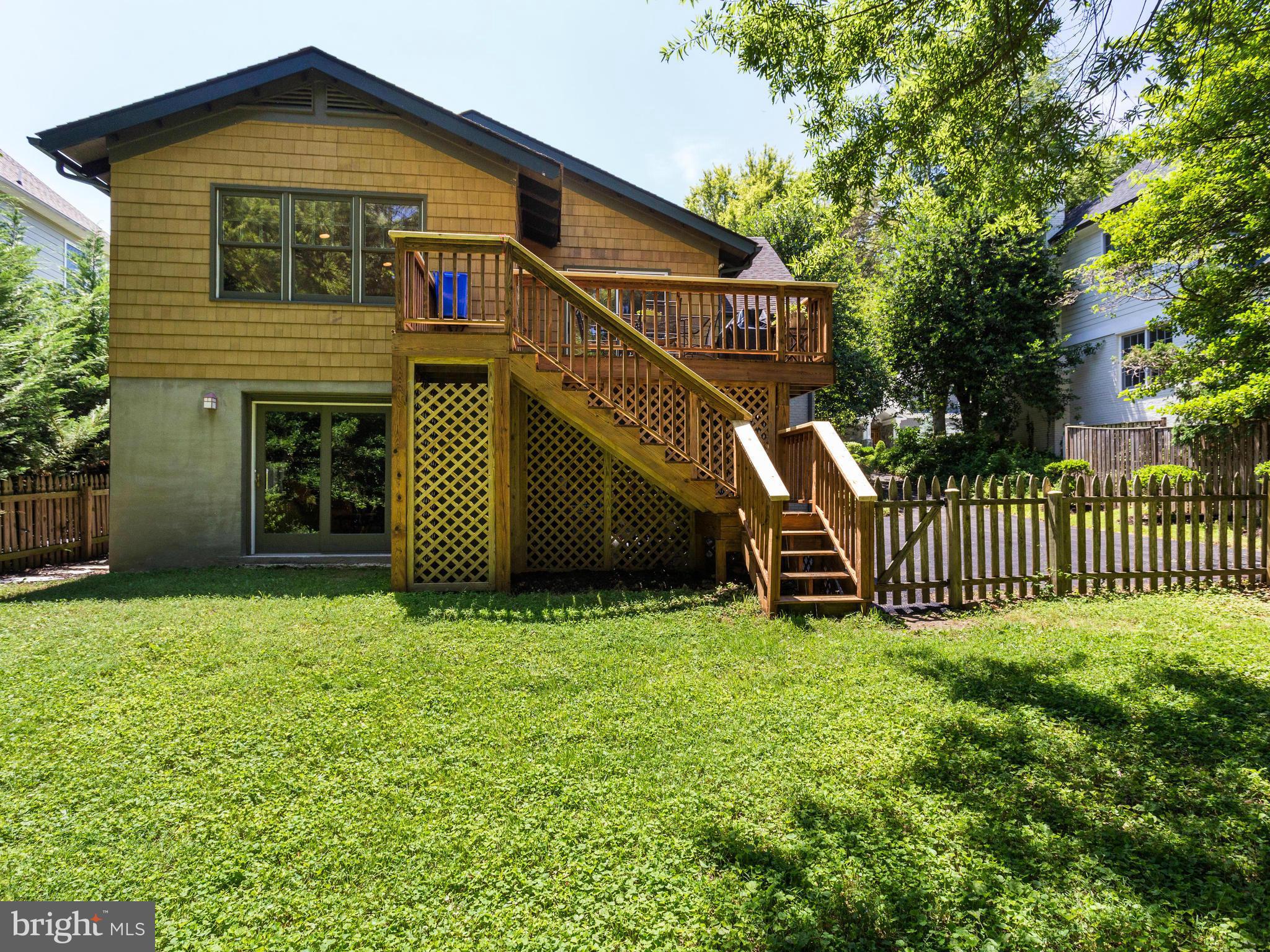 5605 Parkston Road Bethesda, MD 20816 - Photo 28 of 28 Exterior (Rear)
