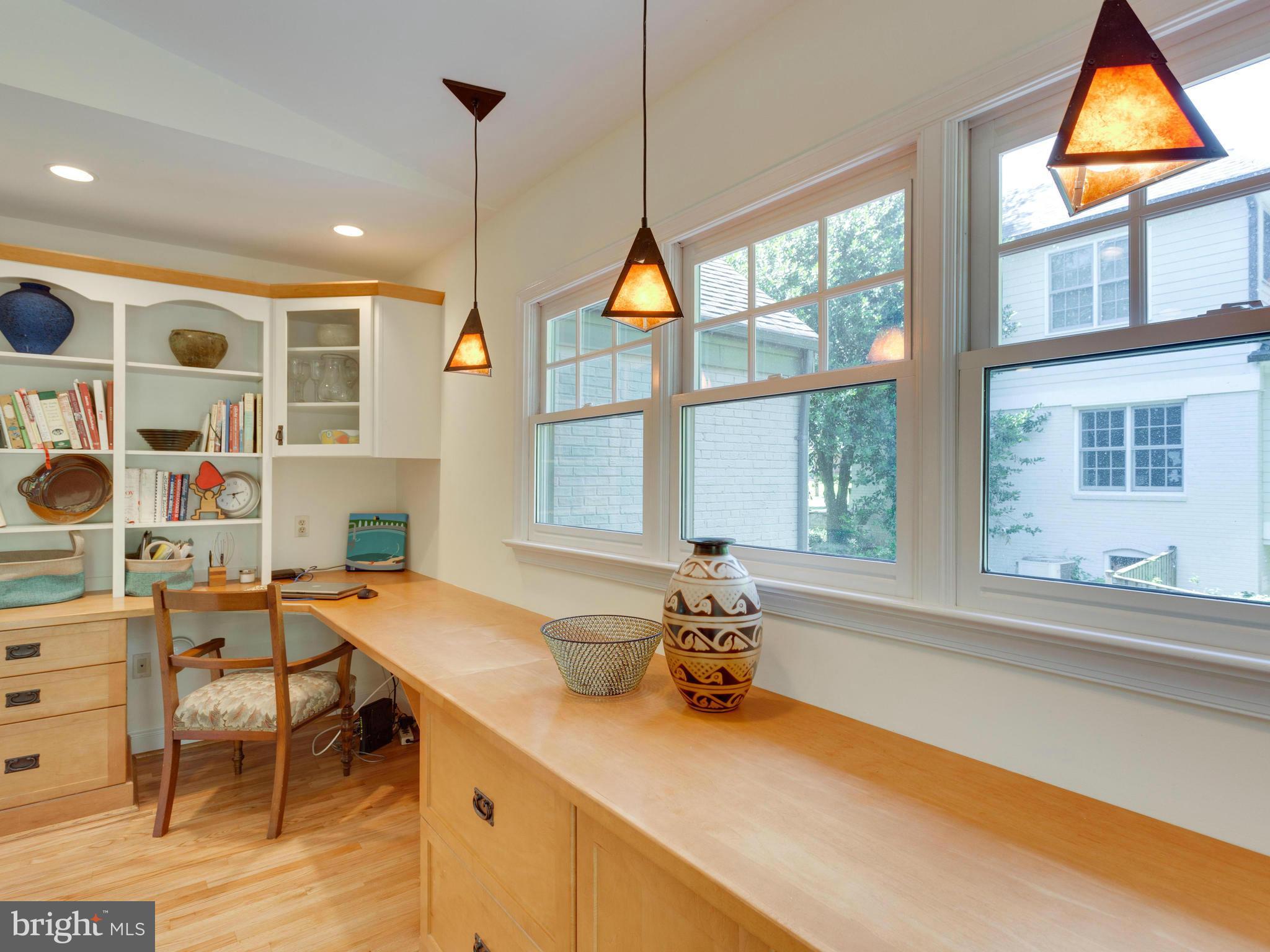 5605 Parkston Road Bethesda, MD 20816 - Photo 9 of 28 Kitchen