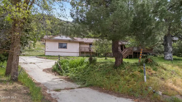 $550,000 | 29570 Butterfield Way, Tehachapi, CA 93561