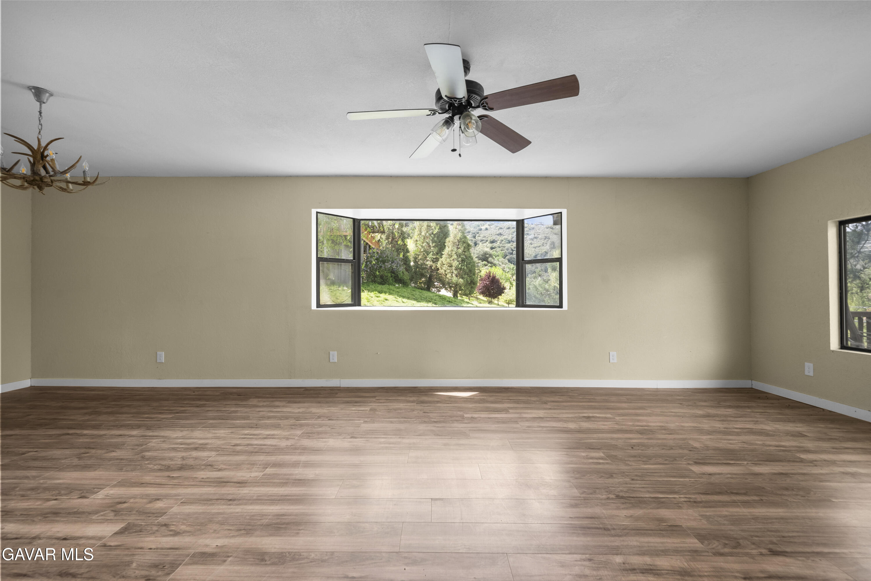 29570 Butterfield Way Tehachapi, CA 93561 - Photo 13 of 59 DSC04386