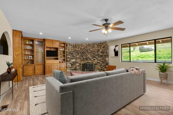 $550,000 | 29570 Butterfield Way, Tehachapi, CA 93561