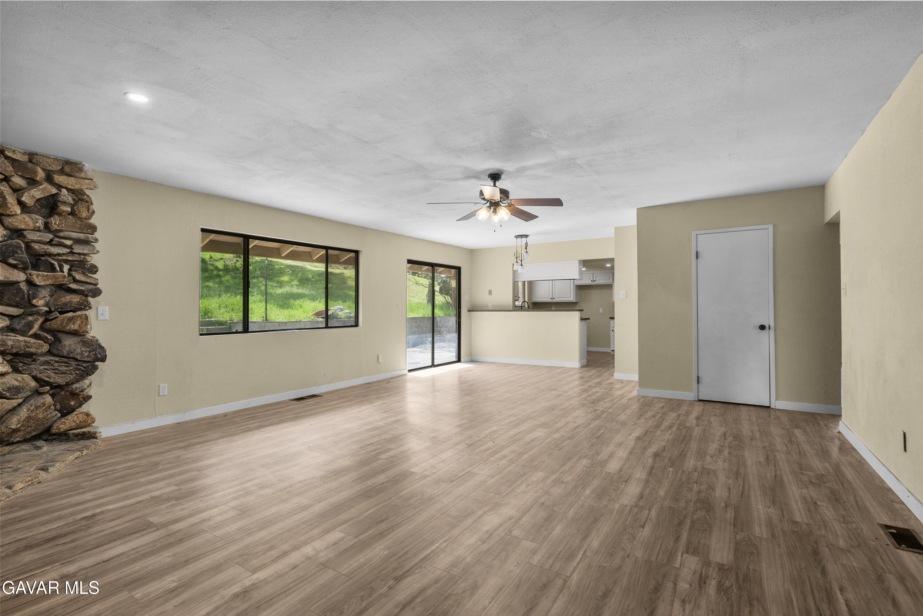 29570 Butterfield Way Tehachapi, CA 93561 - Photo 24 of 59 DSC04456