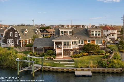 $6,200,000 | 564 Lake Avenue, Bay Head, NJ 08742